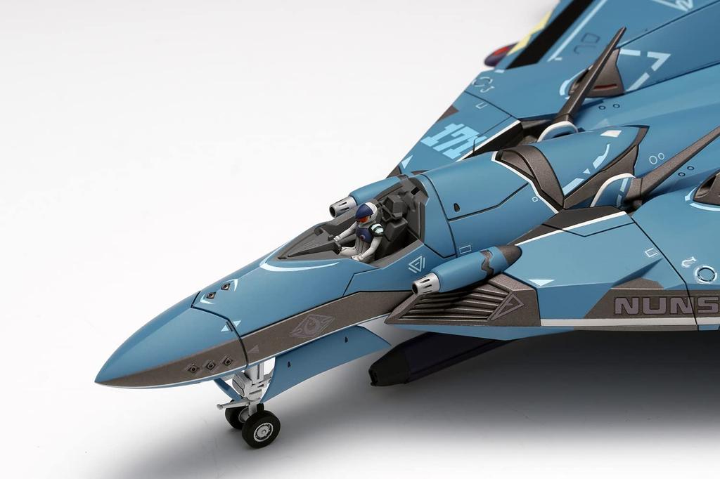 Wave Macross F Nightmare Plus Сборная модель масштаб Общая длина 22 см пластиковая модель VF-171 1/72 примерно. Предварительно окрашенный MC-075