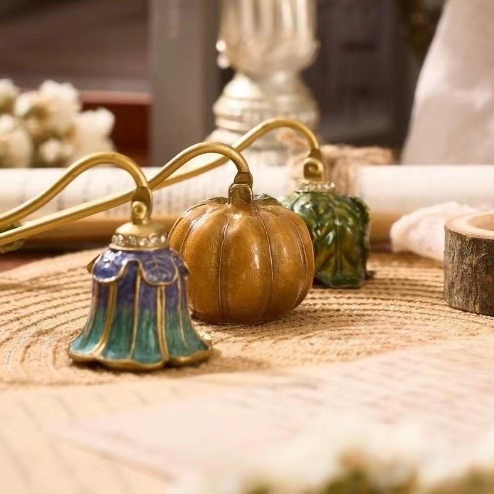 Vintage Style Candle Snuffer Exquisite Design Decorative Candle Extinguisher Home Decoration