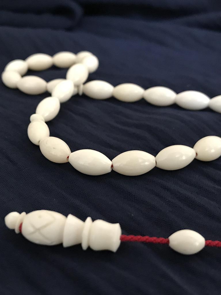 Camel Bonnet Rosary White Camel Bonnet Rosary 33 Бусины Ювелирный аксессуар Подарок