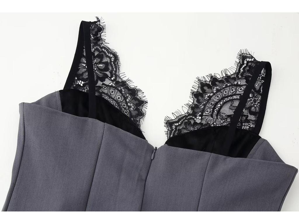 2026 European & American Style Sexy Eyelash Lace Deep V-Neck Slimming Camisole Dress