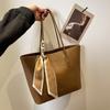 Large Capacity Tote Bag for Women, Fashionable Shoulder Handbag, Casual Work Commute Bag, 2025 New Style