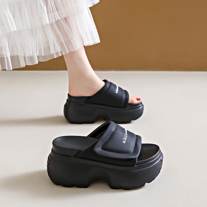 Модные 9 см новые летние женские тапочки на толстой подошве шлепанцы женские туфли на танкетке пляжная обувь женские тапочки на высокой платформе уличные сандалии