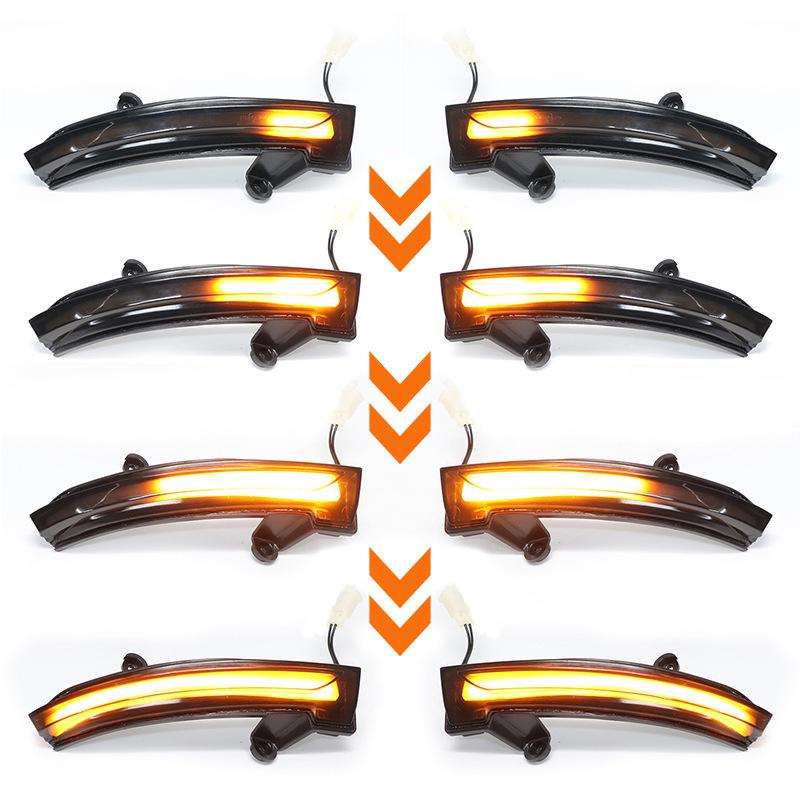Поворотник в зеркале Renault Megane/Clio MK4 с эффектом бегущего огня (2015-2021 гг.)