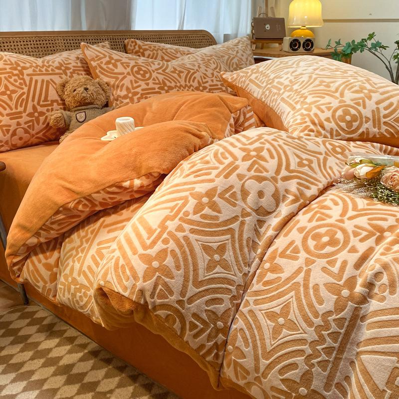 Двусторонний утолщенный молочный коралловый флис, комплект из четырех предметов для кровати, флисовый пододеяльник, коралловая фланелевая простыня, постельное белье