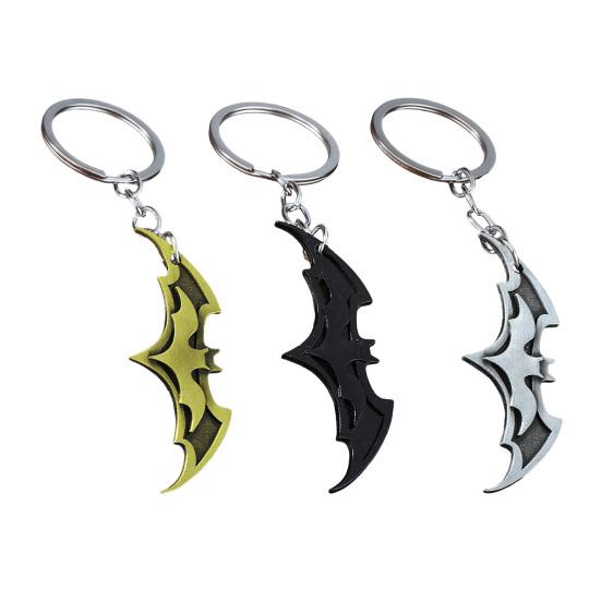Key Ring Holder Alloy Bat Dart Keychain, Car for Durable Keychain Men, Handbags Backpacks Charm Decorative Accessory Halloween Lightweight
