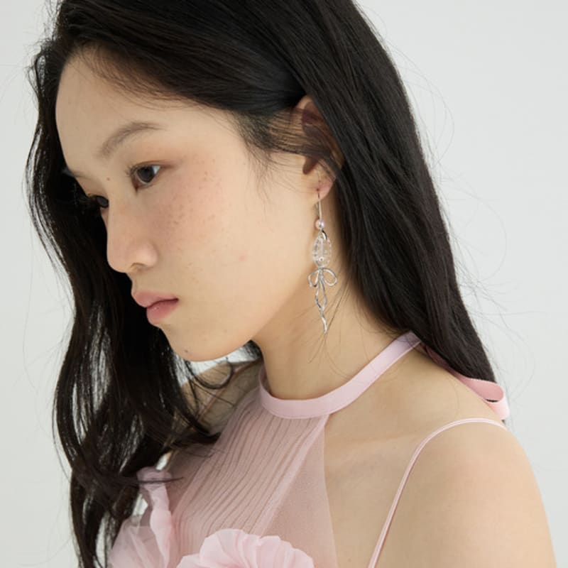 LOVUEE Teddy Bear Angel Earrings