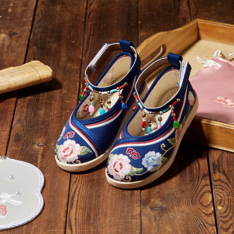 Обувь для девочек с вышивкой в китайском старинном стиле, детская обувь принцессы, модная, милая, ручная работа, детская обувь на плоской подошве с подвеской в стиле ханьфу
