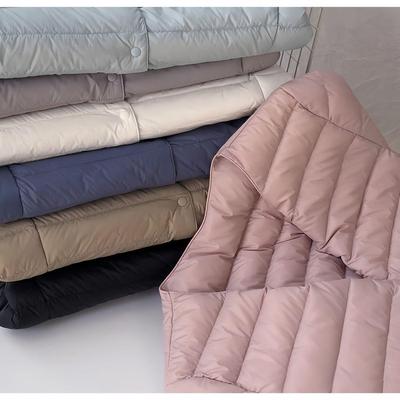 Женская легкая короткая куртка с 90% белого утиного пуха - Круглый вырез, однотонная, теплая и без воротника для осени/зимы