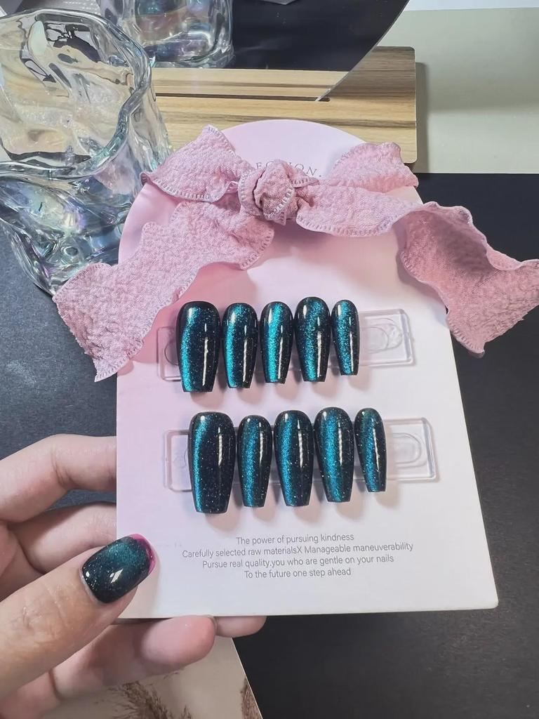 Ногти «Кошачий глаз» ручной работы «Аврора Звездное небо»: Европейский и американский стиль, длинный, элегантный, с отбеливающим светотерапевтическим эффектом.