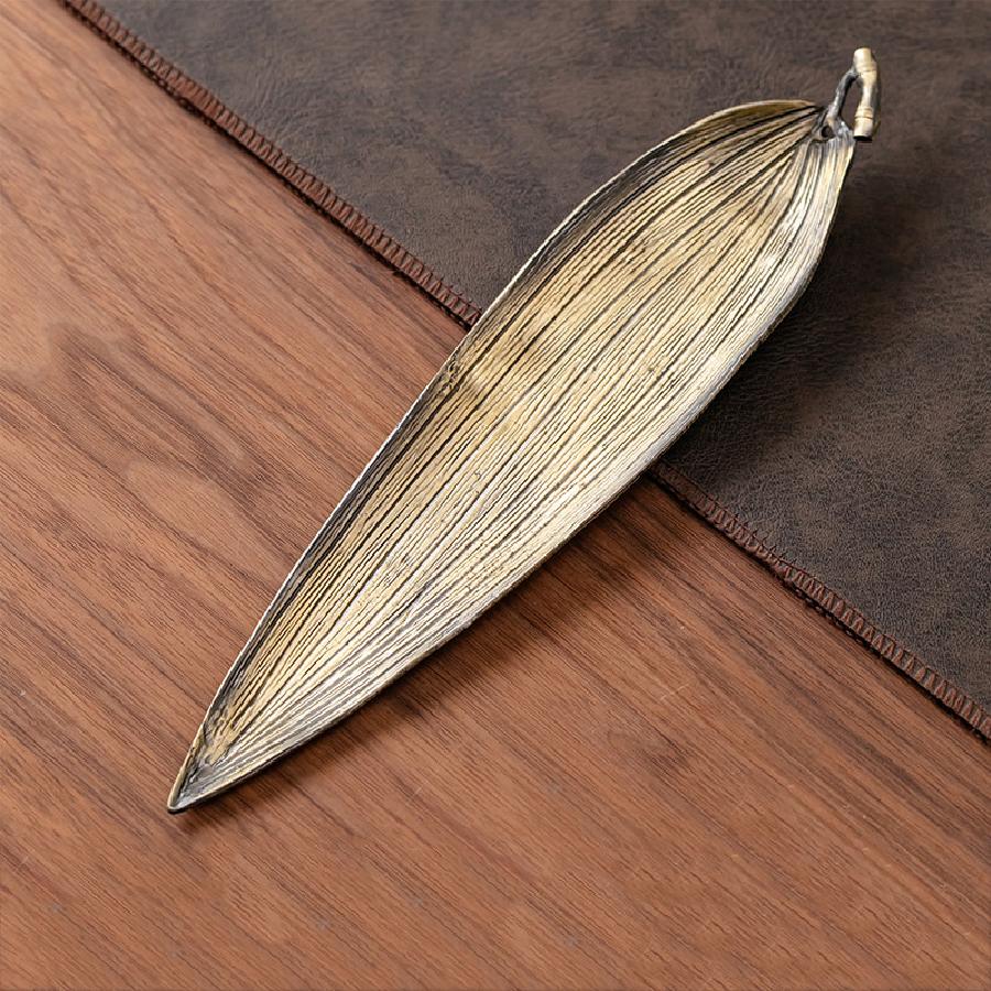 Подставка-горелка для благовоний из цинкового сплава в форме листа для релаксации, металлический настольный декор, держатель для аромапалочек, элегантная ароматерапия