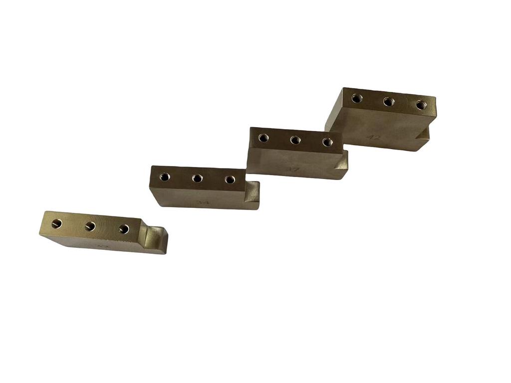 Электрогитара с двойным запирающим тремоло Floyd Rose и латунной базой (32/34/37/42 ММ)