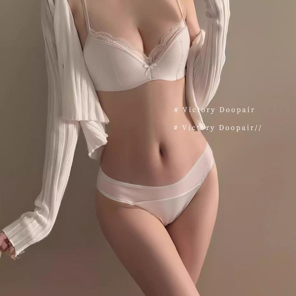 New French black lace underwear women's small breasts gather soft steel ring bra anti-sagging bra set