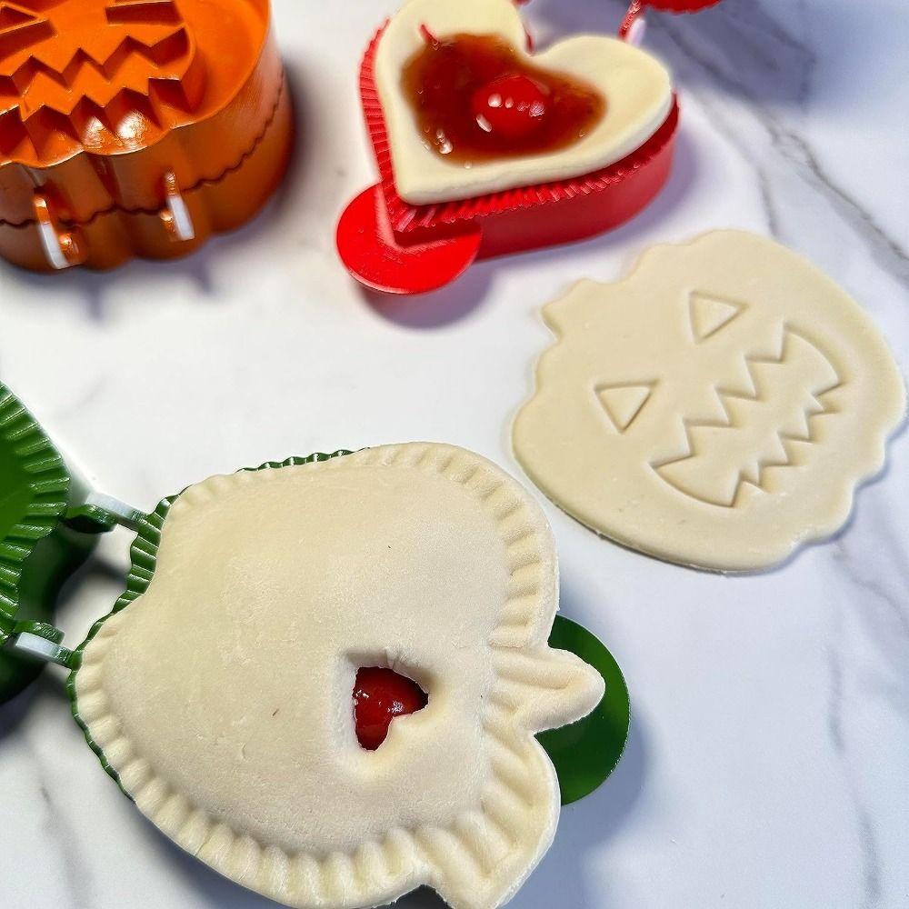 Pumpkins Fall Hand Pie Molds ABS Dough Press Mold Tools Pocket Pie Mini Pie Mould Christmas