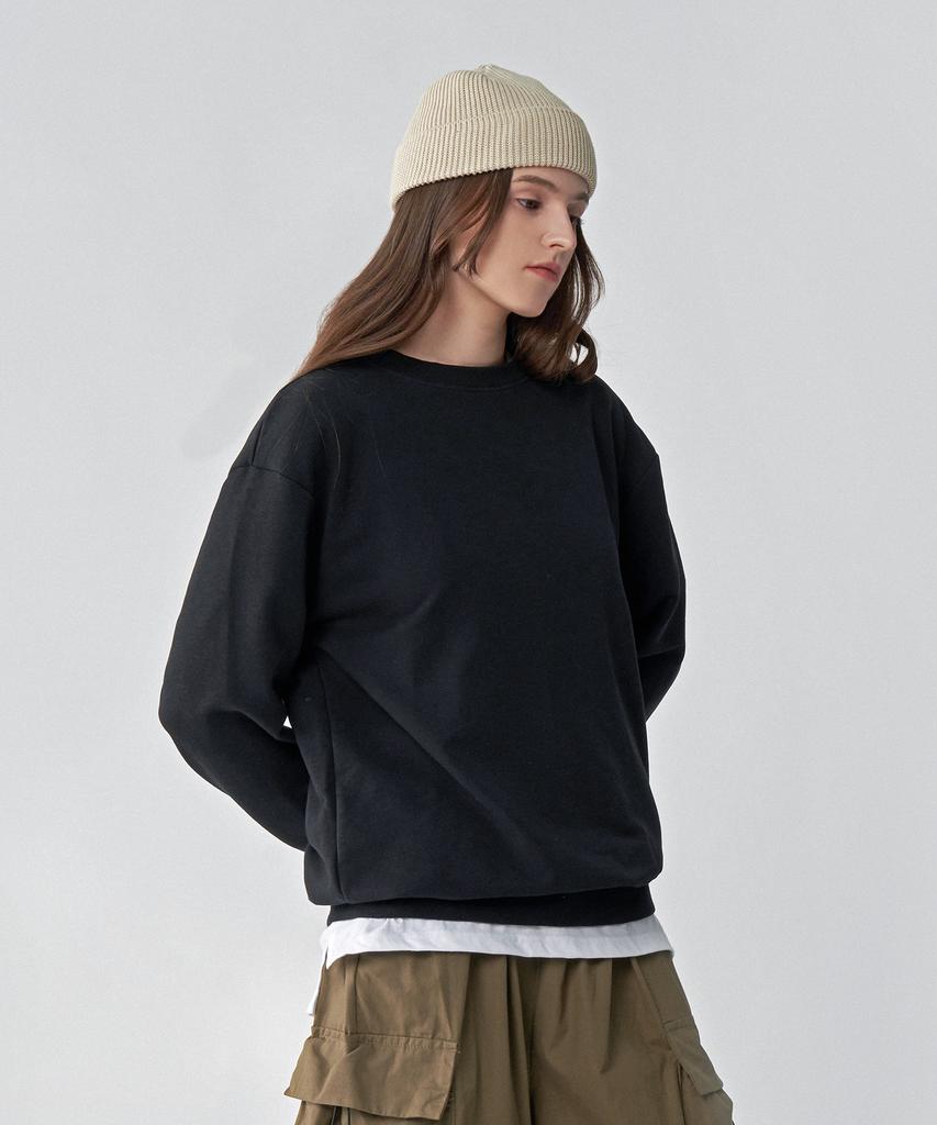 UNTAPPED STUDIO Standard Fit Sweatshirt