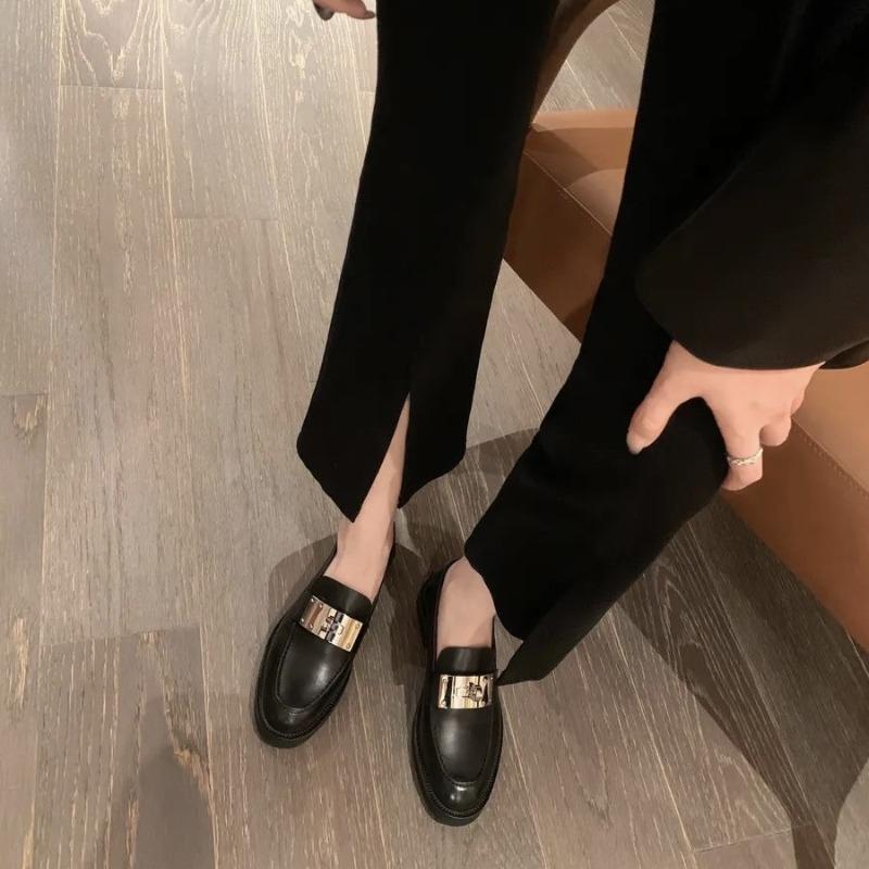 Cowhide~ Lock Thick-soled Female One-pedal Lazy Person with Skirt and Small Leather Shoes