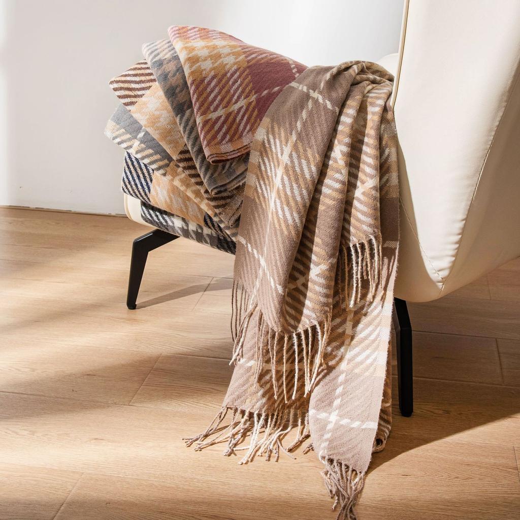 Autumn and Winter Scarf for Women Fashionable and Versatile Korean Style Plaid Warm Simple Couple Women's Scarf Student Men's Cold Proof Shawl