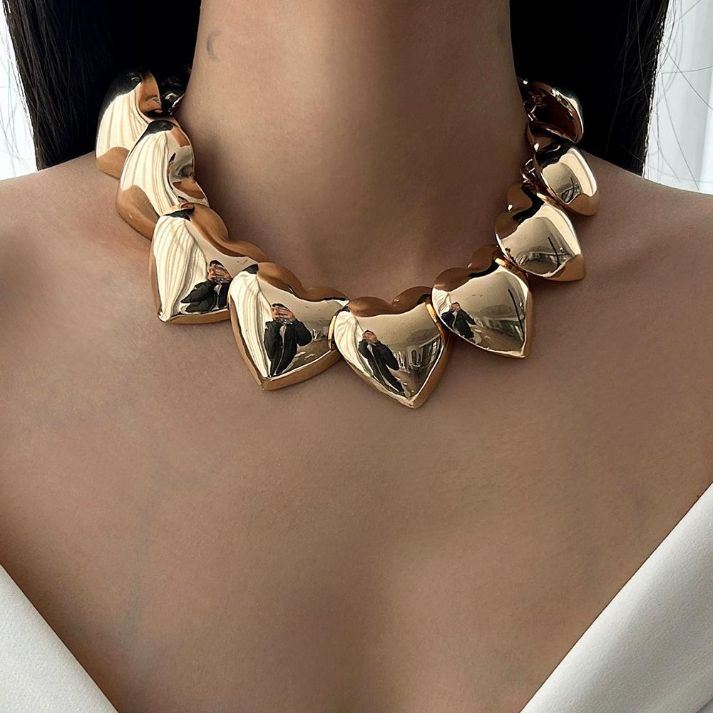 Fashionable Trendy Accessories Personalized Popular Heart Chain Simple Heart-Shaped Necklace Light Luxury Color-Blocked Necklace