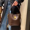 Genuine Leather Women's Stylish Casual Bucket Bag Women's Premium Texture Crossbody Bag