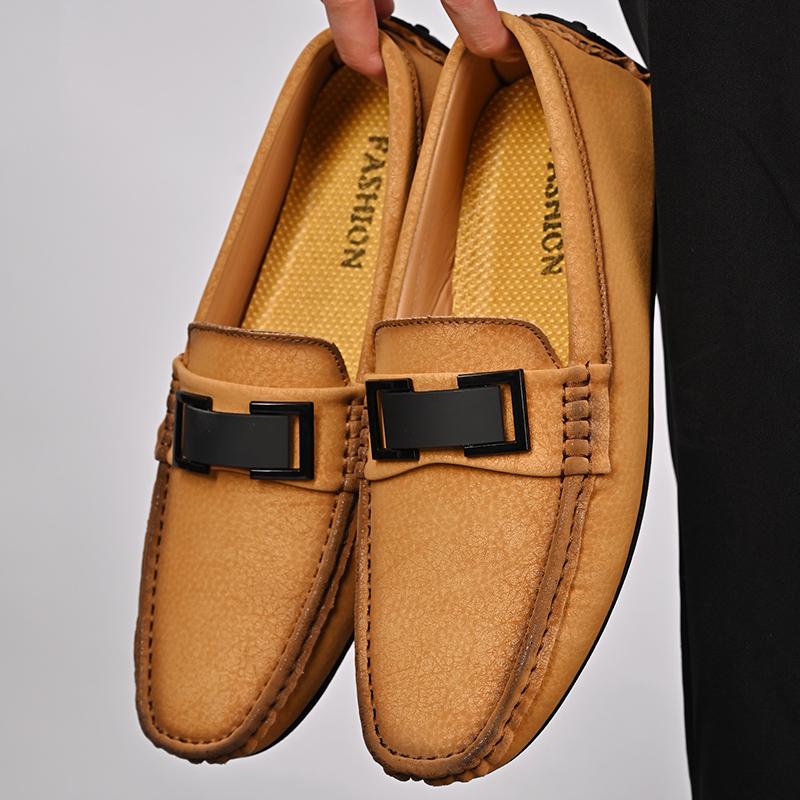 Fashion Fashionable Outdoor Round Toe Breathable Anti Slip Lazy Driving Shoes 2025 High-quality Men's Hand Sewn Comfortable Casual Shoes