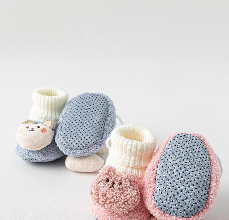 Warm Lambswool Fleece Baby Prewalker Shoes - Non-Slip, Thickened for Autumn/Winter