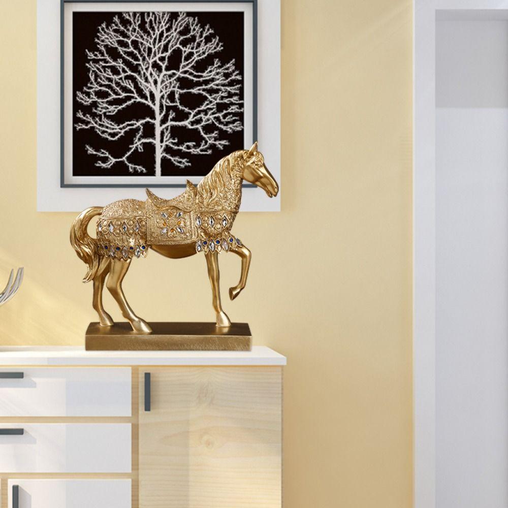 Modern Horse Ornaments Resin Miniatures Figurine Desktop Ornament Horse Statue New Year