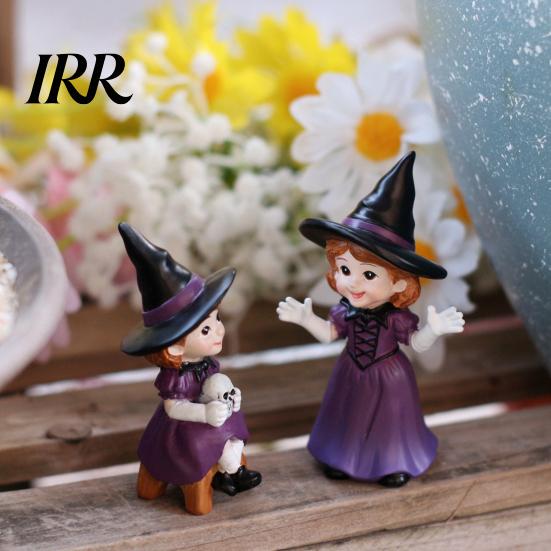 Halloween Witch Ornaments 2PCS Purple Statues, Resin Ornaments, Miniature Spooky Scenes Cute Figurines, for Home Desktop Decoration