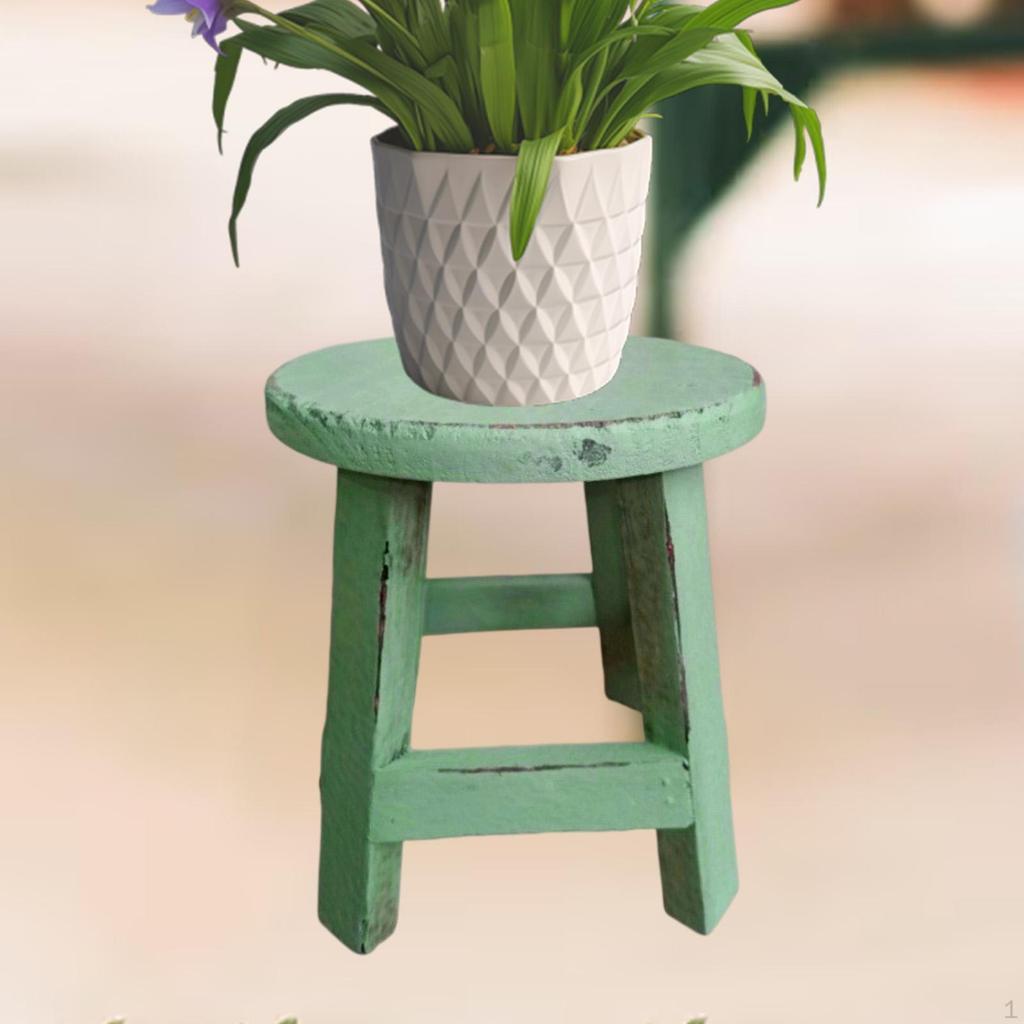 Plant Pot Riser with Wooden Structure for Garden Decor