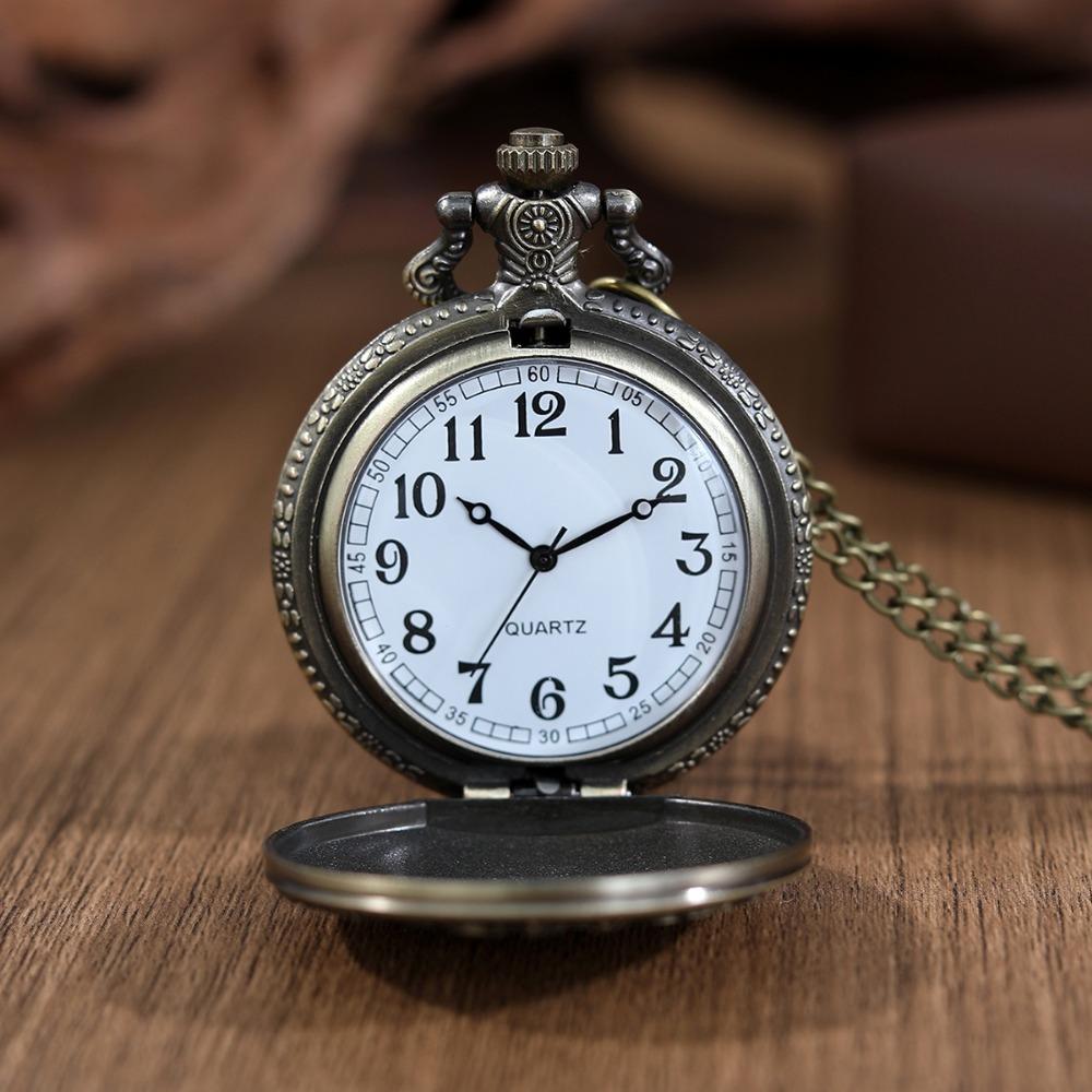 2pcs/set, Women's Pocket Watches, Vintage Classic Flower Women Pocket Watches with Chain Necklace with Box, The Perfect Gift for Lady.