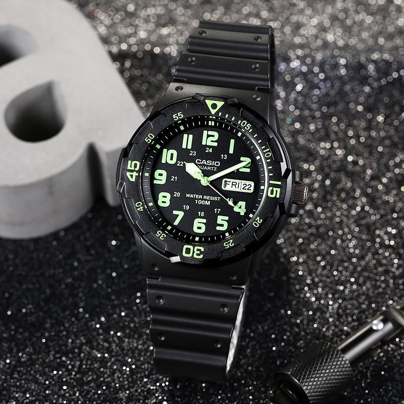 Casio Серия YOUTH-MRW Дисковые Трехштырьковые Дайвинг Ветер Спорт Кварцевый Механизм Ремешок из Смолы Японские и Корейские Часы Мужские;s Часы Черный циферблат MRW-200H-3B