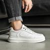 2024 Дизайнерская обувь для мужчин Повседневная обувь из натуральной кожи Белые дышащие плоские кроссовки для скейтбординга Уличные крутые кроссовки на шнуровке