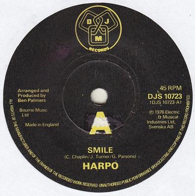 7-дюймовая пластинка HARPO - Smile / Beautiful Christmas DJS10723 DJM RECORDS 1976 UK Рок Б/У