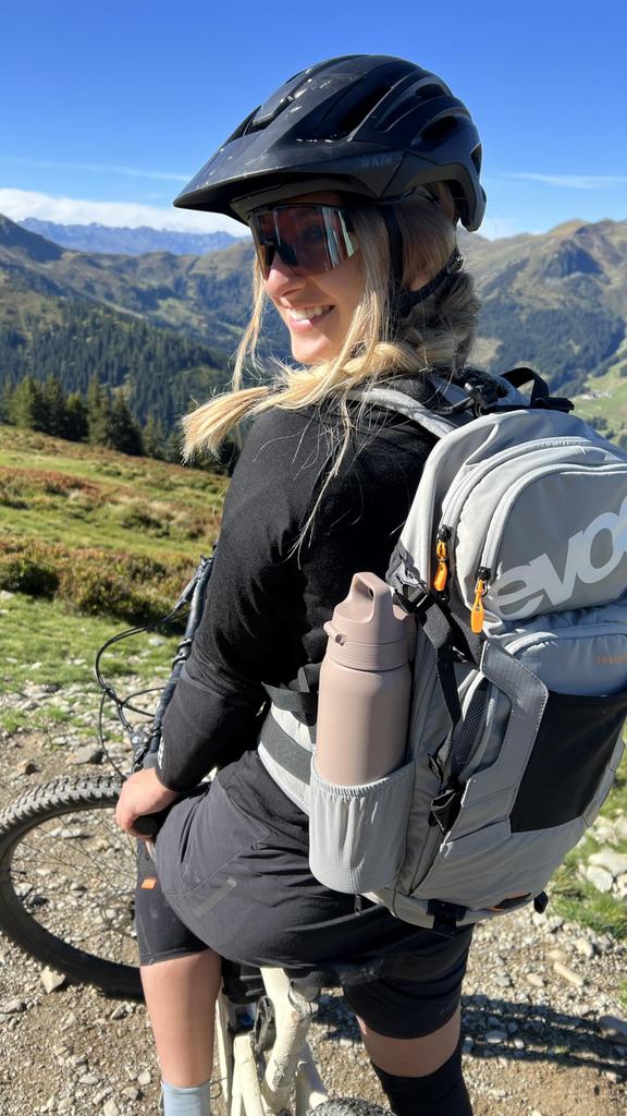 Sigg Shield Thermo One Dusk 0.75L Outdoor Water Bottle (50434)