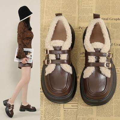 Мода 2024 года, зимние теплые новые роскошные дизайнерские мокасины, повседневная спортивная обувь, толстая подошва, без застежек, меховая обувь, модная и универсальная