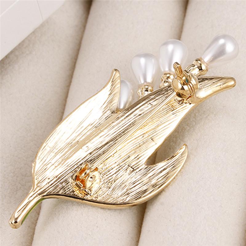 Эмалевая брошь Лист с жемчугом Брошь Брошь Женская ювелирное украшение на воротник Продукция AVE