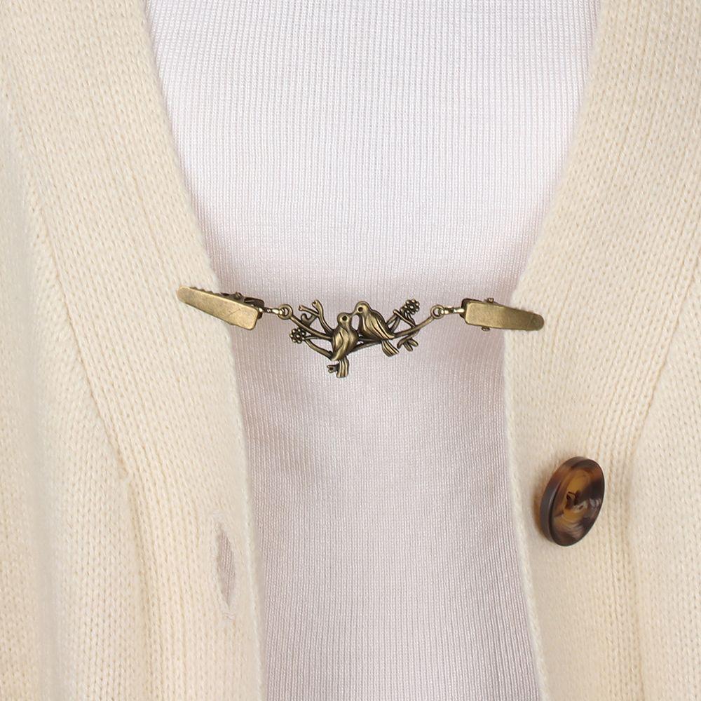 Charm Gift Retro New Cardigan Clip Shawl Brooch Sweater Blouse Pin Duck Clip Clasps
