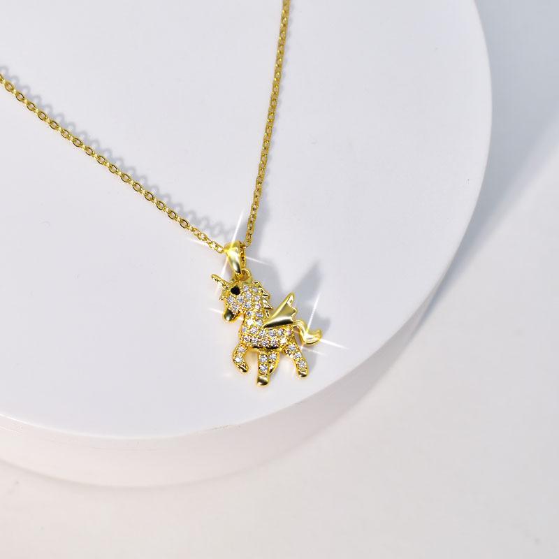 Street Auction Of The Same Diamond-Encrusted Unicorn Necklace Trendy Simple Women'S Collarbone Chain