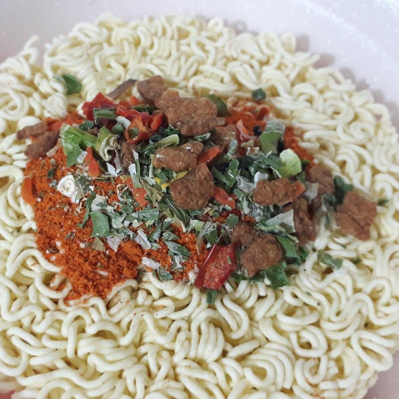 Paldo Wang Tukong Ramen In Cup 110g (3 Options)