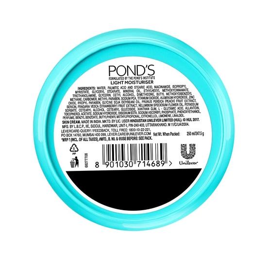 POND'S Light Moisturizer, нежирный, с витамином Е и глицерином, для мягкой и сияющей кожи, 250 мл