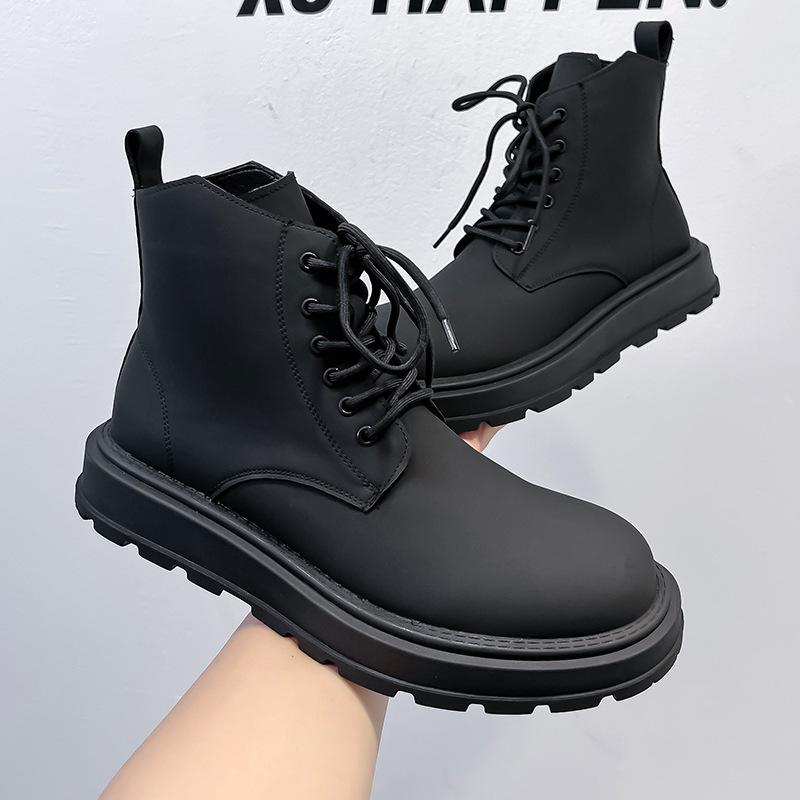 Martin boots men's autumn and winter high-top black men's British style thick-soled heightening locomotive medium-top short boots 22728-A