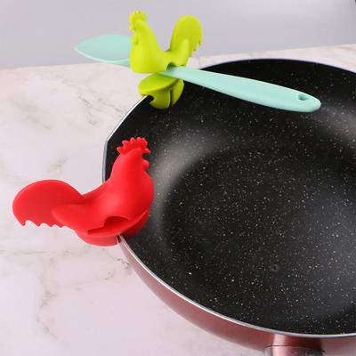 Клипса для кастрюли в виде курицы, держатель для ложки, портативный мультяшный силиконовый зажим для кастрюли, защита от ожогов, держатель для ложки, зажим для края кастрюли, кухонный инструмент