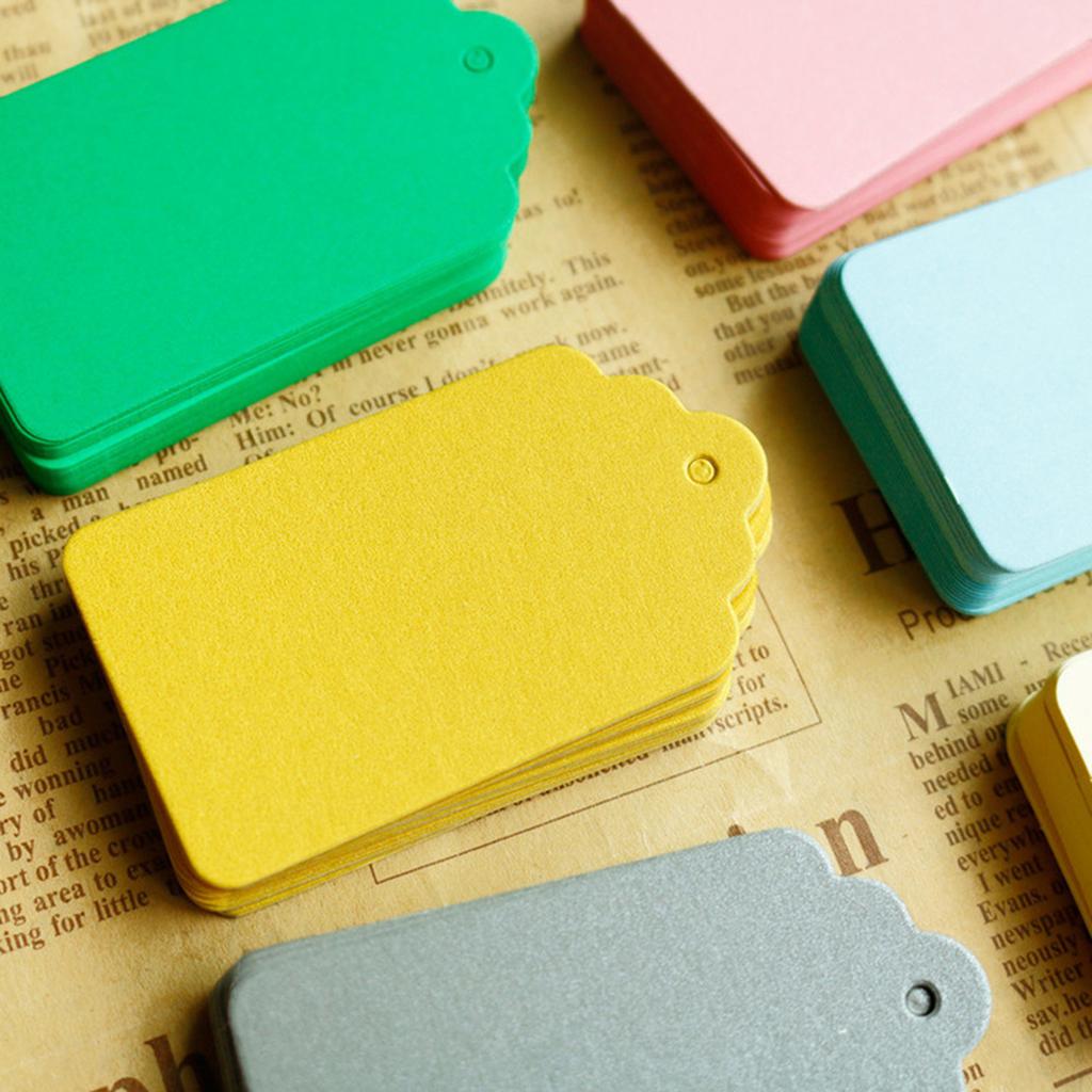 50 штук Разноцветные подарочные бирки Бумажные подвесные бирки с отверстием Прямоугольные подвесные бирки для DIY Рождество Свадьба Вечеринка Сувенир