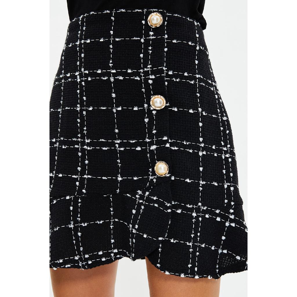 Burgundy Buttoned Tweed Fabric Mini Woven Skirt With Flounce Hem Twoaw22et0155