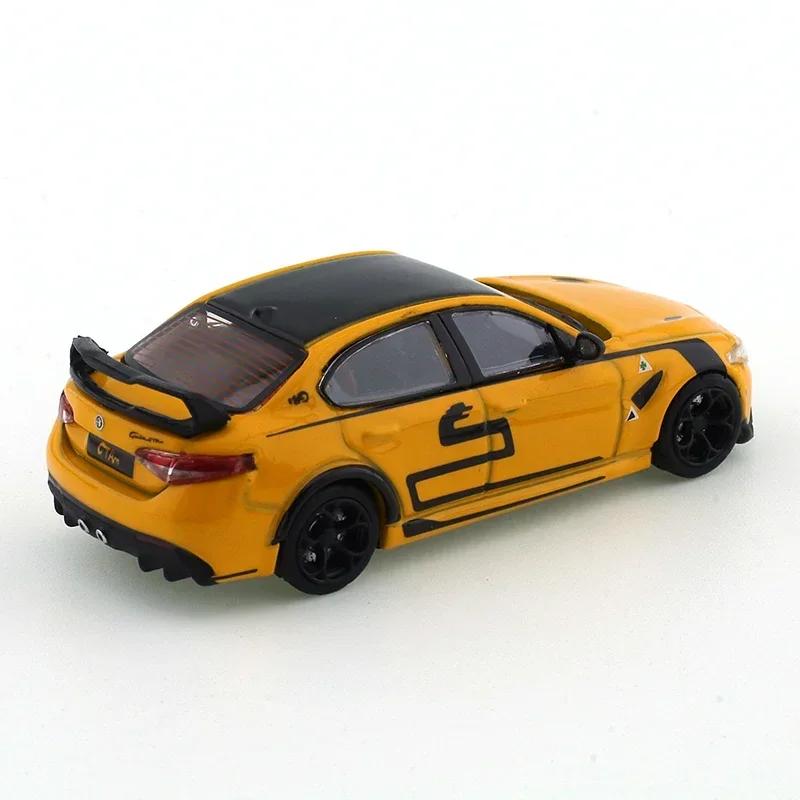 QGDM1 DCT 1/64 Alfa Romeo Giulia Juliet GTA Car Alloy Motor Vehicle Diecast Metal Model Kids Xmas Gift Toys for Boys