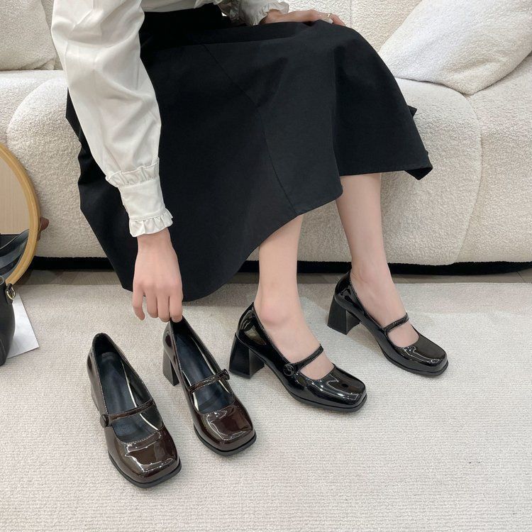 Модная вечерняя обувь на высоком каблуке черного цвета для женщин 2024 Женская летняя обувь Квадратный японский стиль Лолита Туфли-лодочки на каблуке Готический повседневный