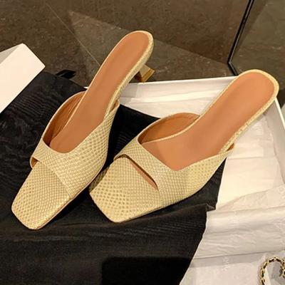 Модные женские тапочки Модные туфли на каблуке Дизайнерские женские сандалии 2025 Летние туфли-лодочки Пляжные шлепанцы Роскошные женские сандалии