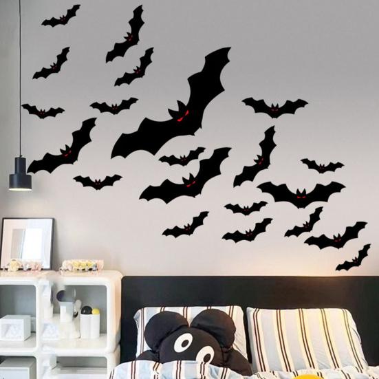 Halloween Hanging Bats Decorations Large Flying Bats with Glowing Eyes for Indoor Outdoor Tree Porch Yard Lawn Home Decor