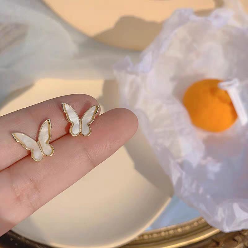 iF ME Простые серьги-гвоздики в форме сердца, бабочки, листьев, цветов, кристаллов, звезд, крестов, золотые, серебряные серьги-гвоздики для женщин, ювелирные аксессуары