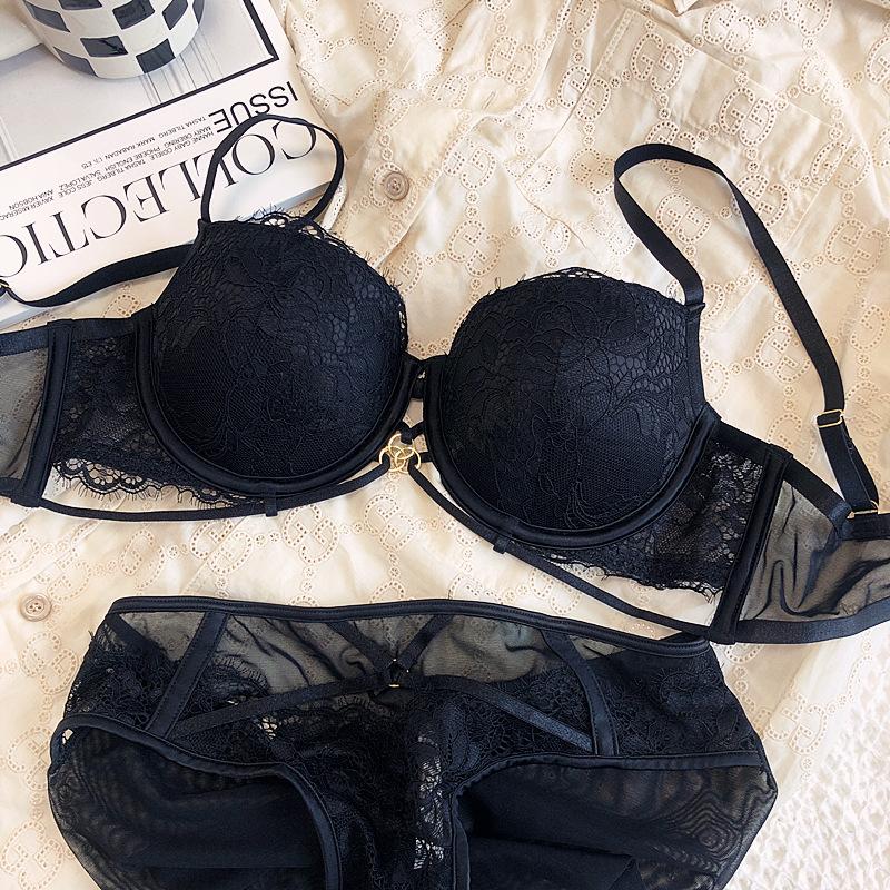 New Women Underwear Sexy Hollow Push Up Bra Set Lace Flowers Embroidery Brassiere and Panties Set Female Black Romantic Lingerie