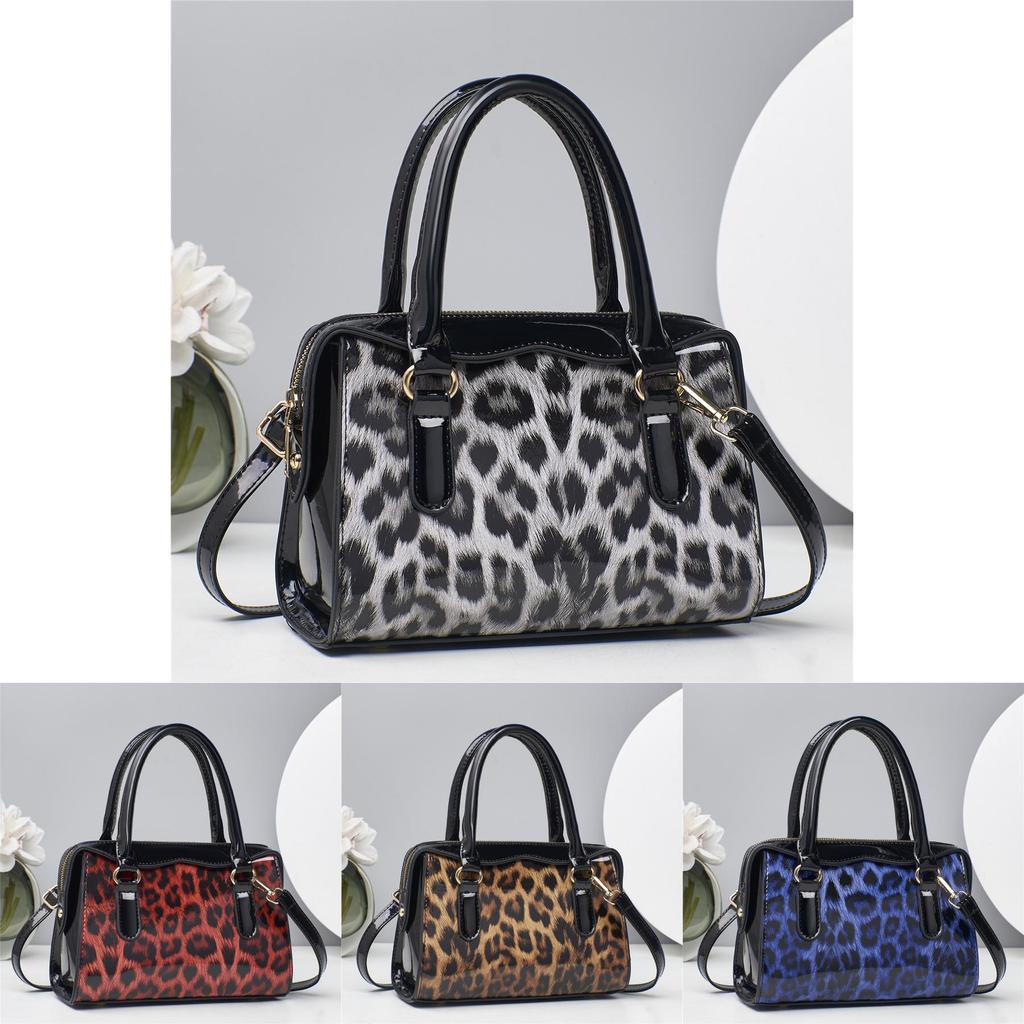 Fashion Leopard Print Women Glossy Shoulder Bag For Casual Use