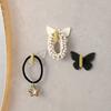 2pcs Butterfly Hooks Are Powerful,Waterproof,Can Be Used in Kitchens,Bathrooms Without Leaving Marks or Needing To Drill Holes